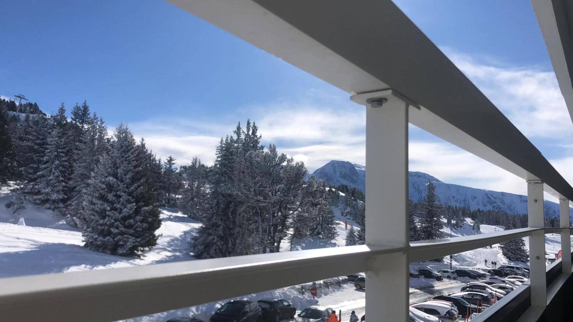 Appartement Cosy A Chamrousse Avec Vue Sur Montagne + 34M² エクステリア 写真